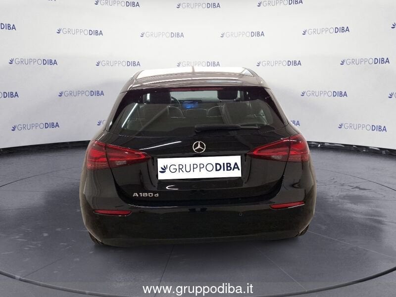 Mercedes-Benz Classe A Compatta A 180 d Advanced auto