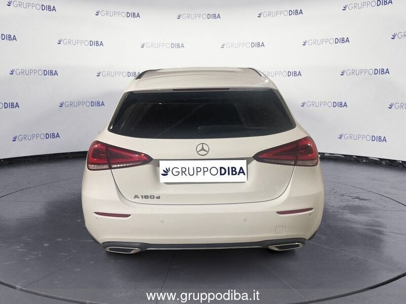 Mercedes-Benz Classe A Berlina A 180 d Sport auto