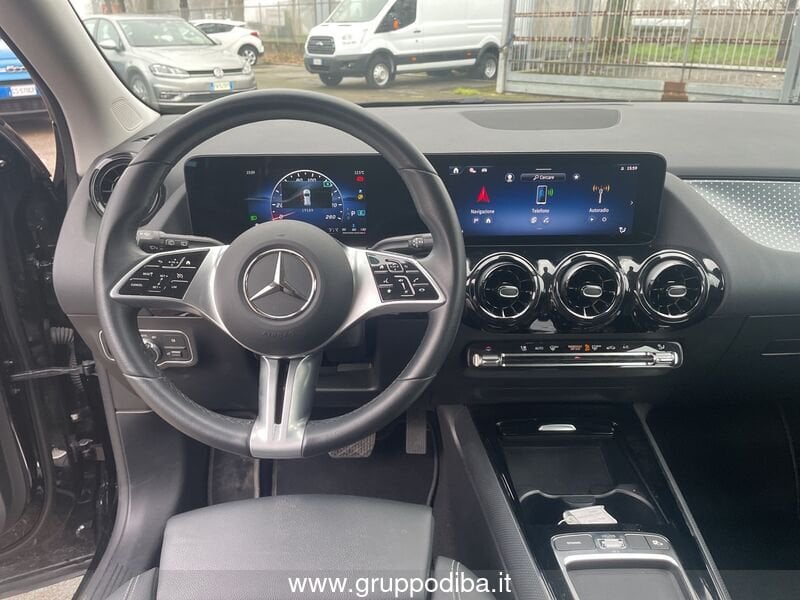 Mercedes-Benz GLA GLA 180 d Advanced auto