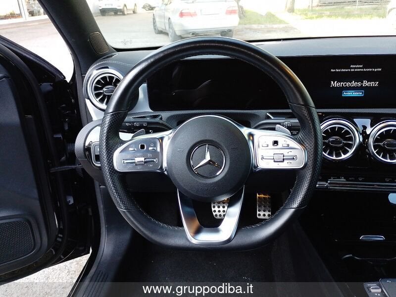 Mercedes-Benz Classe A Compatta A 180 d Premium Night edition auto